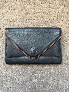EUC KL Select Phone Pocket